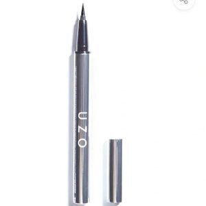 Uzo Blaque Liquide Eyeliner
